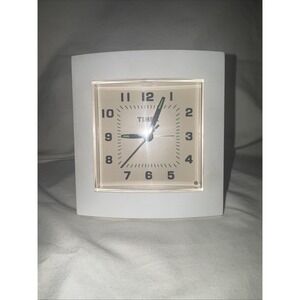 Timex Easy Reader White Quartz Alarm Clock W/Snooze AA Battery Vintage Working